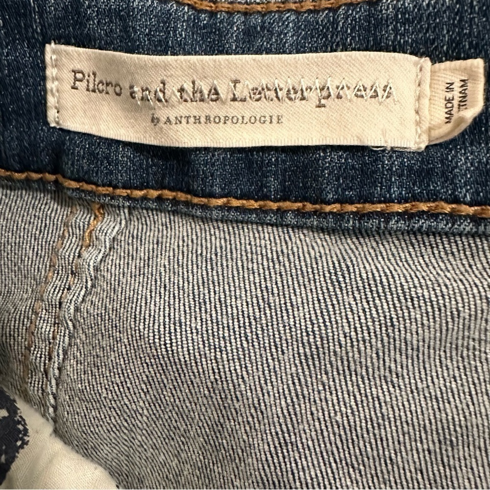 Pilcro Classic Blue Women's Jeans - Picture 6 of 9